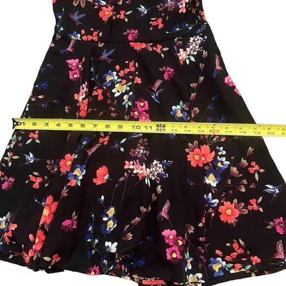 EXPRESS Fit & Flare Black Floral Print Dress Size 4 - Picture 9 of 9
